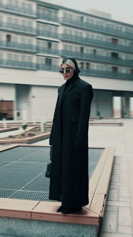Long coat city